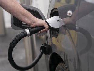 More than 1,500 ultra low emission vehicles registered in Mid Devon – as campaigners group call for more equal access across UK