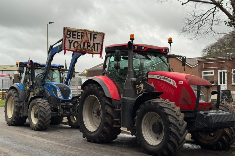 ‘Beep if you eat’ read the sign on a tractor taking part in the charity drive. AQ 0921