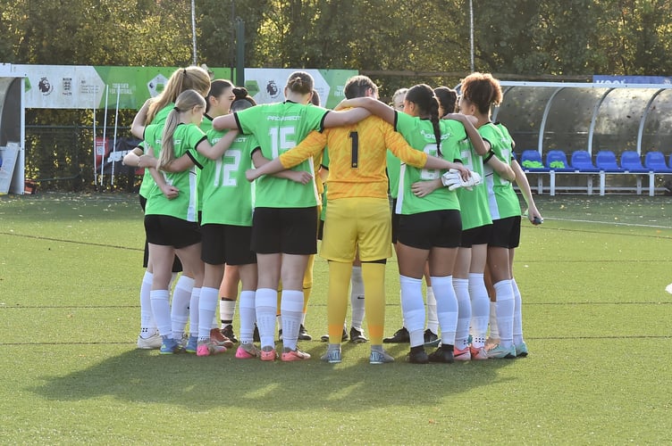 Devon FA County Ground will host Devon Schools FA Under 14 and Under 16 Girls National Cup semi-finals on Saturday.

