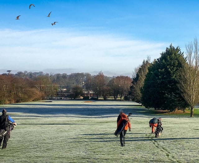 Downes Golf Club: Quiz Nights and Winter Golf
