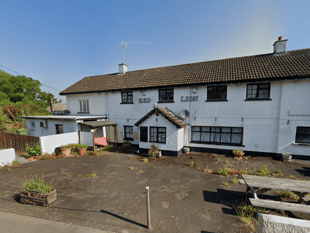 Plan to extend closed pub ahead of Easter reopening