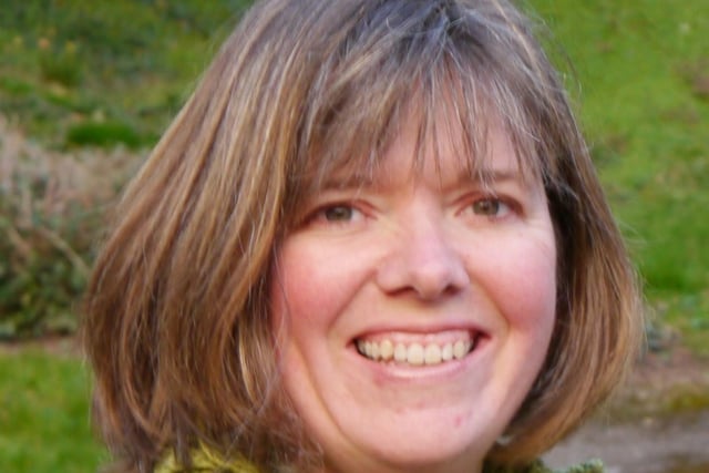 Opponents unite to demand Exeter elections