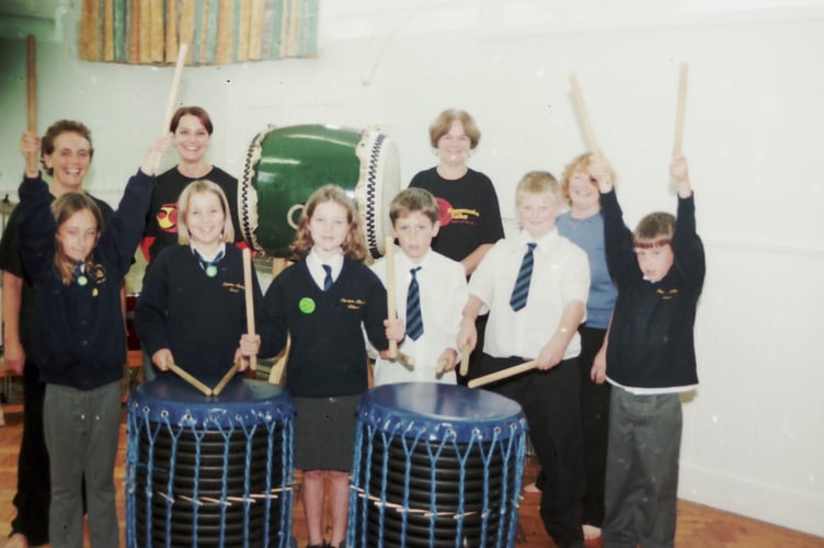 Cheriton Bishop Primary School had a visit from the Kagemusha Taiko drummers in October 2004. DSC02651