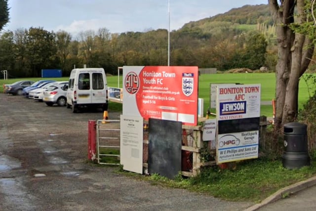 Popular youth football club makes bid for new home