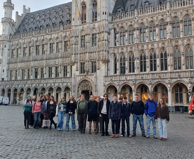 Crediton QE students explore European decision making in Brussels
