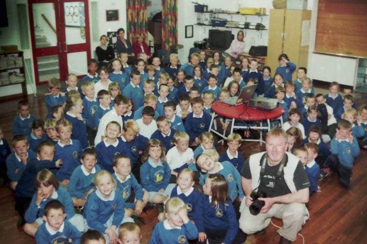 Morchard Bishop Primary School received a visit from Sandford photographer Roy (Stone) Naylor in June 2004. DSC01188