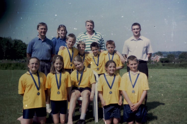 Cheriton Bishop team who took part in the annual Mid Devon Tag Rugby Festival in May 2004. DSC00714