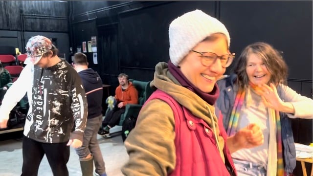 The Dance Party could then begin! Everyone got moving to felt the wool. There was also some spontaneous singing along to the fabulous playlist of classics put together by the Turning Tides Project.