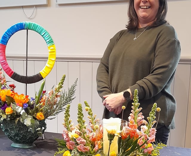 Okehampton florist demonstrates at flower club