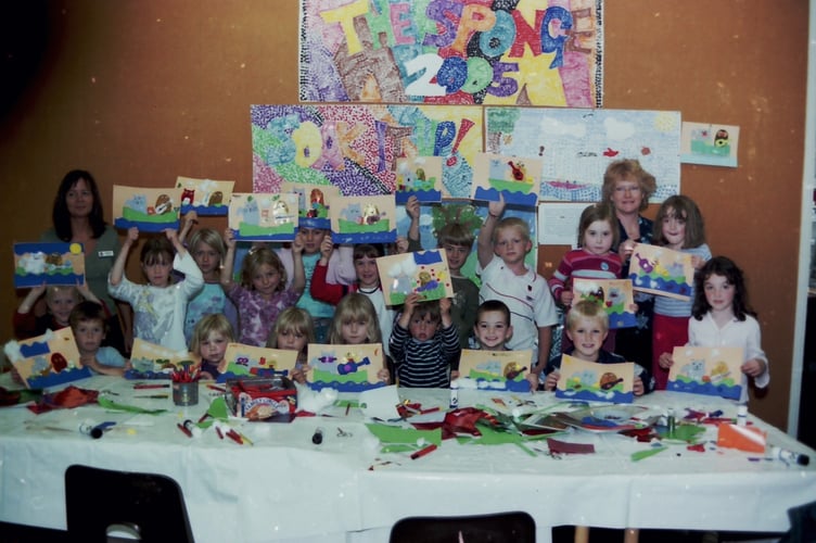 Pictures based on the 'Owl and the Pussycat' were painted by children during school  holiday activities at Crediton Library in August 2005. DSC00809