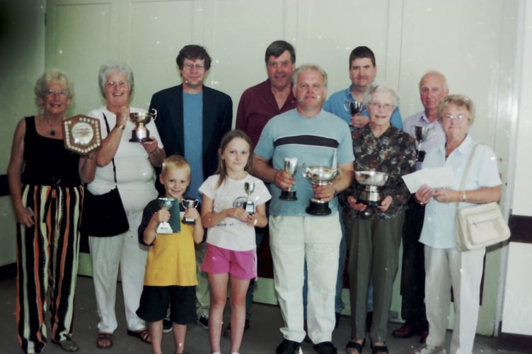 Sandford Flower Show trophy winners in August 2005. DSC00993