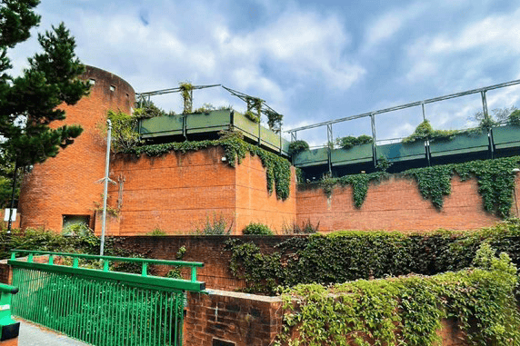 Exeter's Cathedral and Quay car park