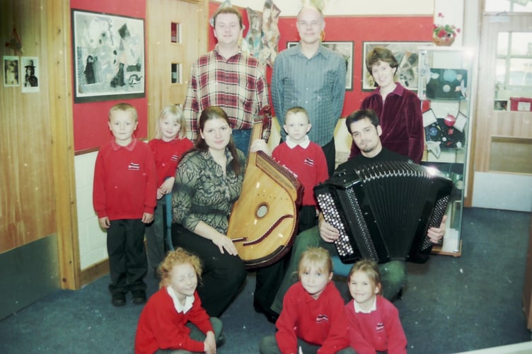 The Kiev Singers visited Hayward's School in November 2004. DSC00003