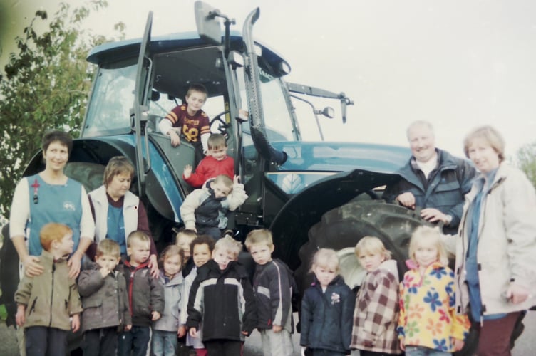 Tedburn Tractors paid a visit to Tedburn St Mary Pre-School in October 2005. DSC01487