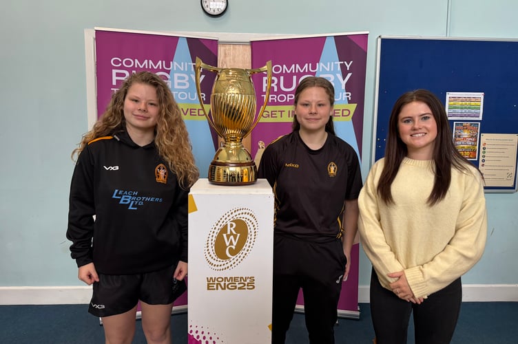 Representing Crediton RFC were from left, Erin MacDonald and Megan MacDonald with Rachel Curtis who plays for Crediton Women’s Rugby. AQ 7451