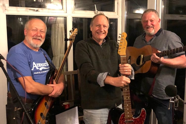 The Seagulls will appear in Crediton on April 18.
