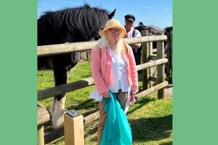 Councillor Jacqi Hodgson opening the new nature trail.