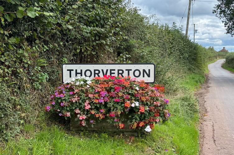 Thorverton sign.  AQ 3705