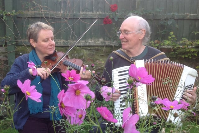 Colebrooke concert with folk duo on May 23
