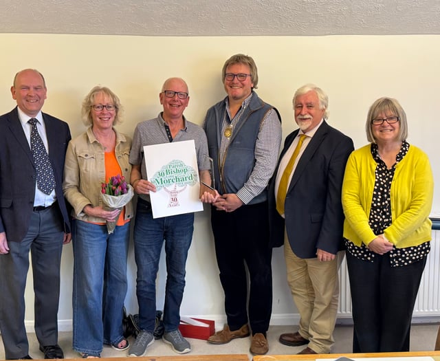 Long service award for local councillor

