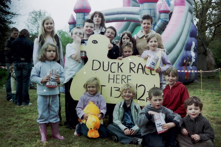 Children and organisers promoting a Duck Race in Lapford which raised £555 for Lapford School PTA in May 2006. DSC01270