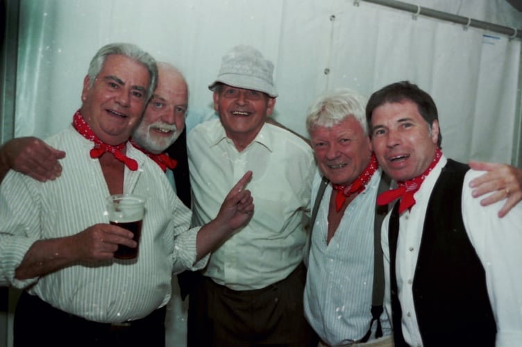 Peter Bromell with The Wurzels at Great Fulford, Cheriton Bishop in June 2006. DSC01485