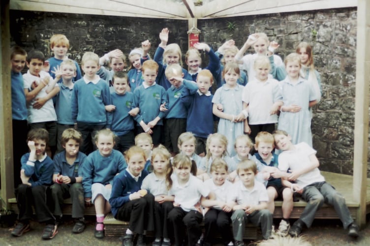 Yeoford School pupils were making friends with children in other countries as part of Friendship Friday in May 2006. DSC01334
