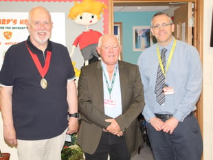 Mayor and County Councillor in school visit
