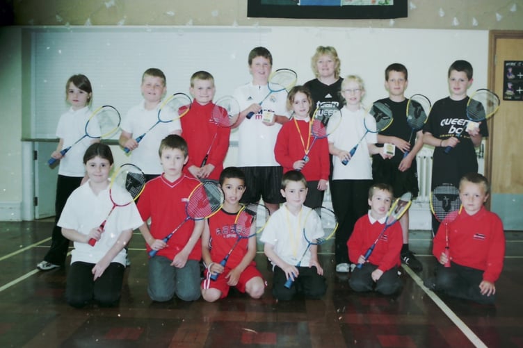 Sharon Hawkins, badminton development officer, Queens Badminton Club, with some of those who took part in a course at Hayward's Primary School in May 2005. DSC00036
