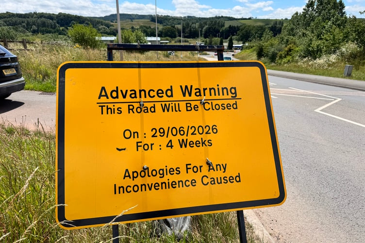 The road sign on Wellparks Hill about pending roadworks. AQ 3444