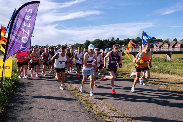 The start of the River Run 10k