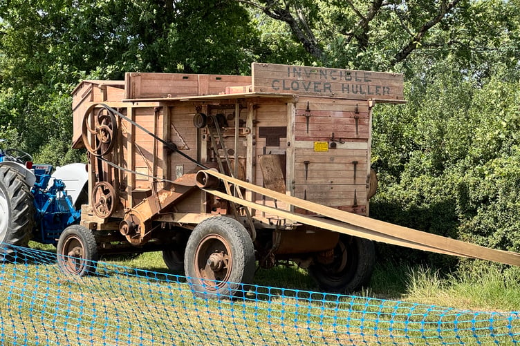 A vintage threshing machine on display at Coldridge. AQ 4030
