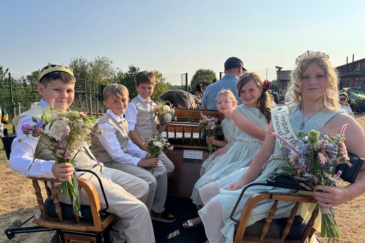 Cheriton Fitzpaine King and Queen and the Royal Party in the horse drawn carriage. AQ 5968