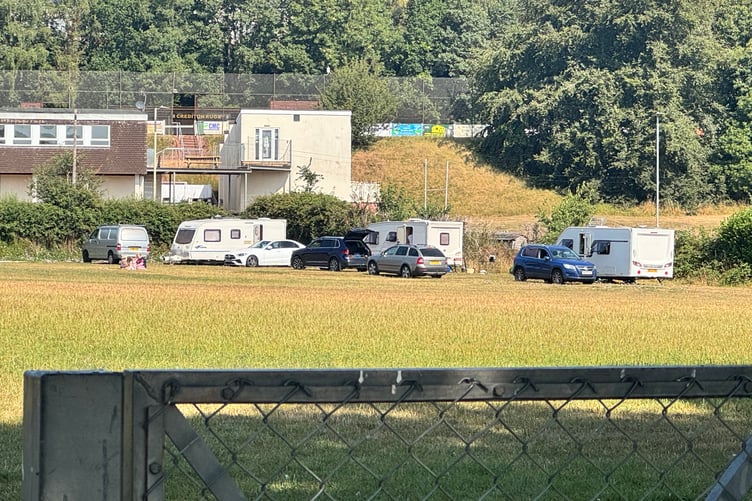 Some of the traveller vehicles in The Rec in Crediton. AQ 6261