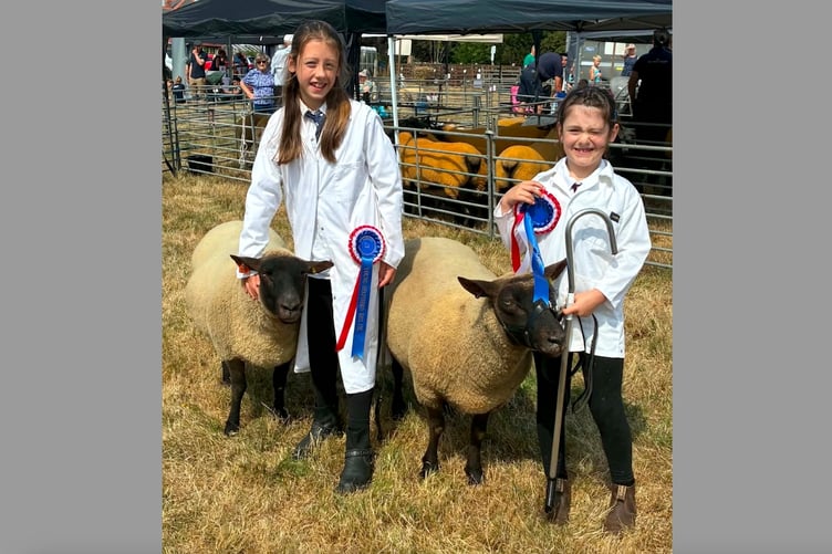 The Reserve Champion and Champion Young Shepherds were Jasmine and Mollie Reed.