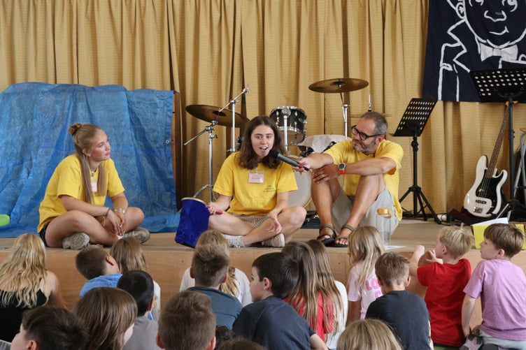 Youth and Childrens Lead Eleanor Herbert giving a talk