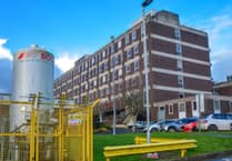 Medical director resigns over maternity services closure
