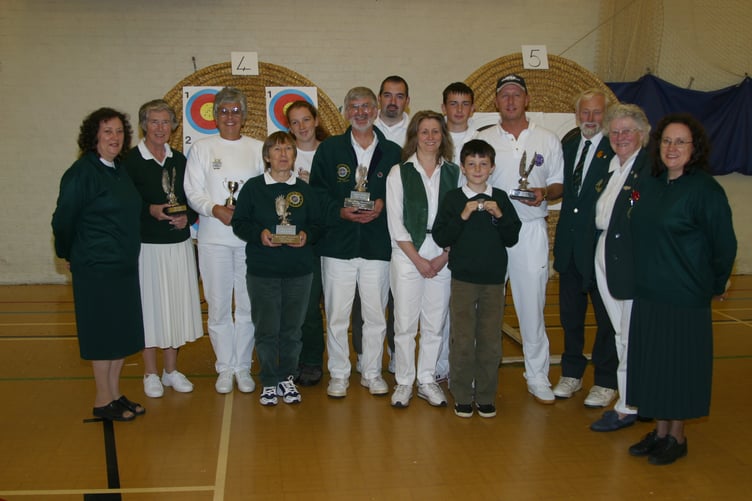 Trophy winners and organisers of Kyrton Archers' 13th annual indoor archery tournament with Lady Paramount Alison Staddon, centre in October 2003. 162-6273_IMG