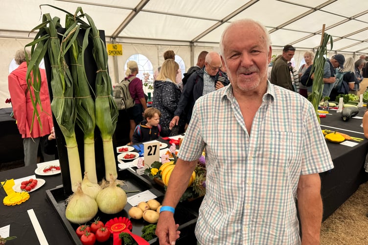 David Hoare with some of his giant prizewinning veg at Chagford Show. AQ 9399