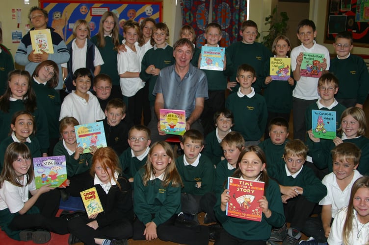Local author and illustrator Paul Dowling held a workshop at Copplestone Primary School during National Book Week in October 2003. 162-6288_IMG_2