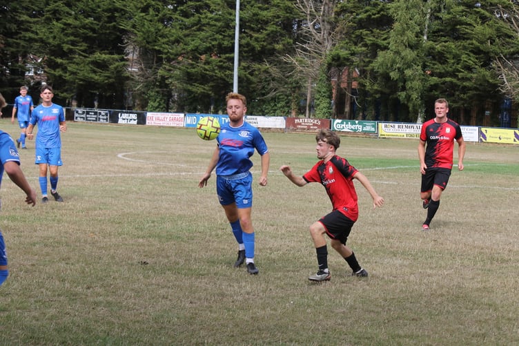 There was plenty of action but Crediton won the ball more often than not. AQ 2108