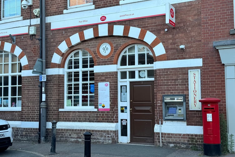 Crediton Post Office. AQ 4870