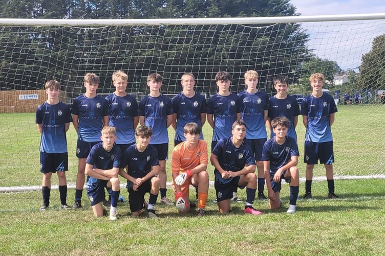 Crediton Youth FC Under 16's.