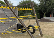 North Tawton Town Council agrees to fix broken park play equipment
