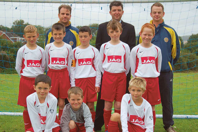 Crediton Saints Under 10s wearing a new kit sponsored by Jag Communications in August 2007. IMG_0006