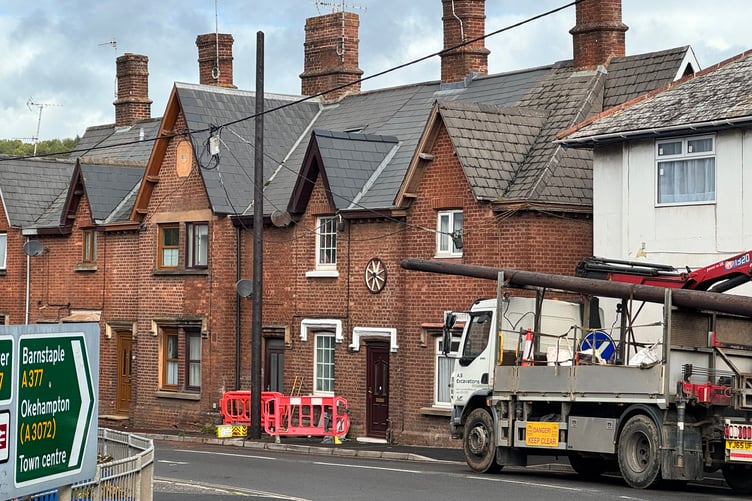 The pole in place in Charlotte Street. AQ 3184