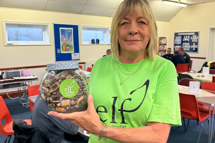 Karen Todd ran a Guess the number of Sweets in the Jar competition. AQ 3156
